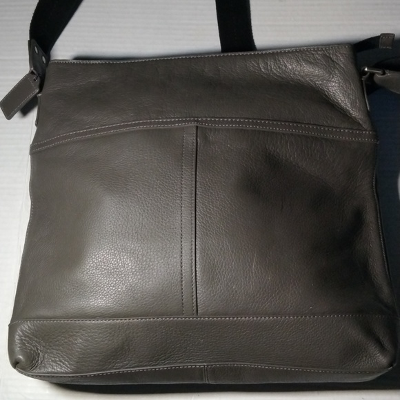 Coach messenger crossbody - Picture 2 of 12